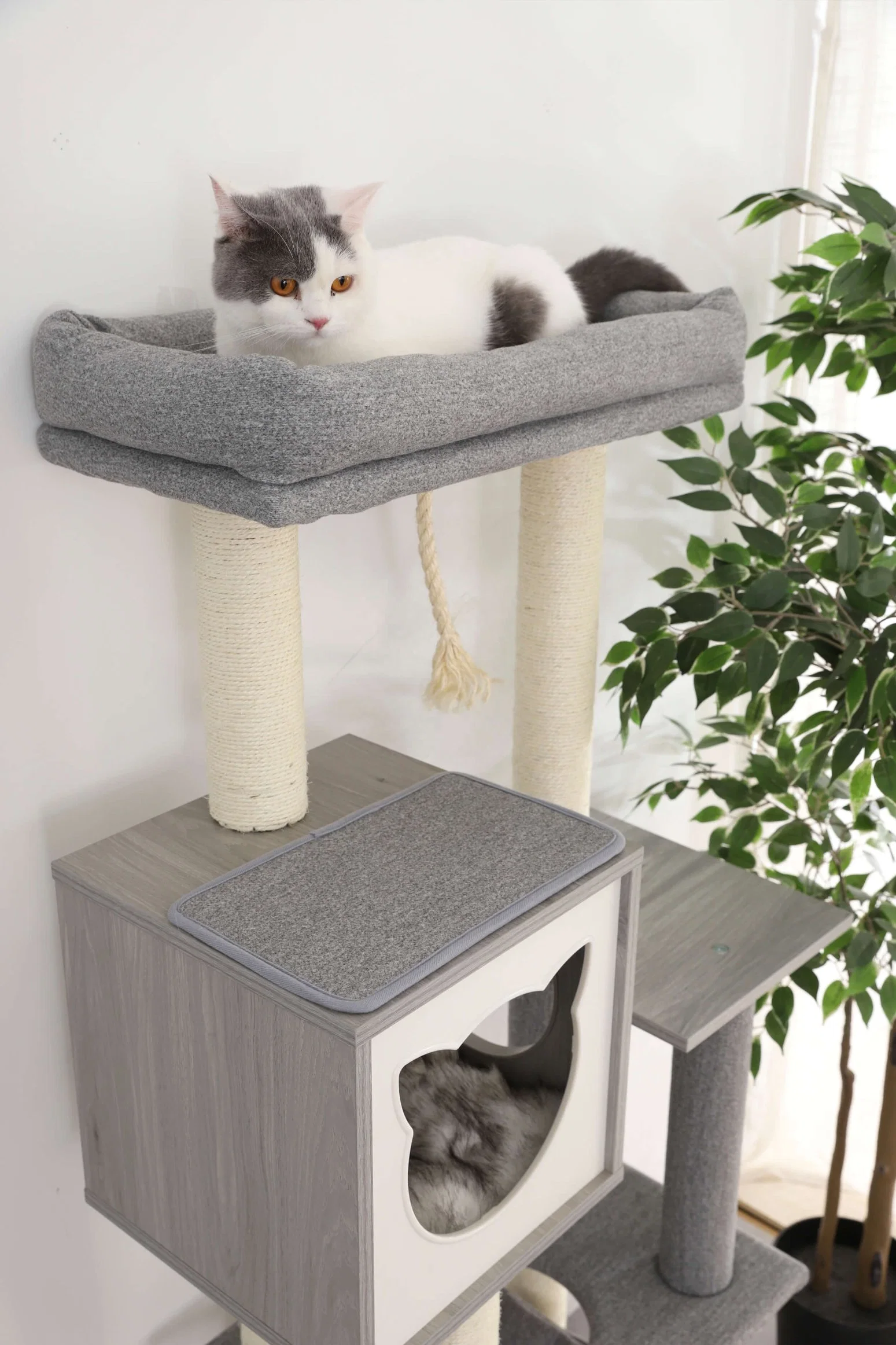 Jugar Centerl Indoor Cat Cat árbol con el ratón de Sisal Juguetes