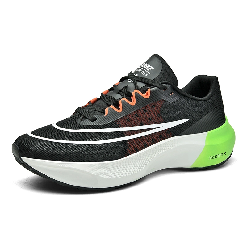 Men Summer Trend Lightweight Breathable Running Shoes Soft Sole Wear-Resistant Sports Shoes