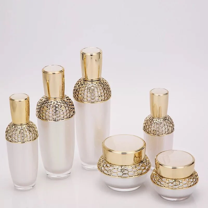 Magnifique Conteneur de soins de l'or cosmetic Bouteilles et pots fixe