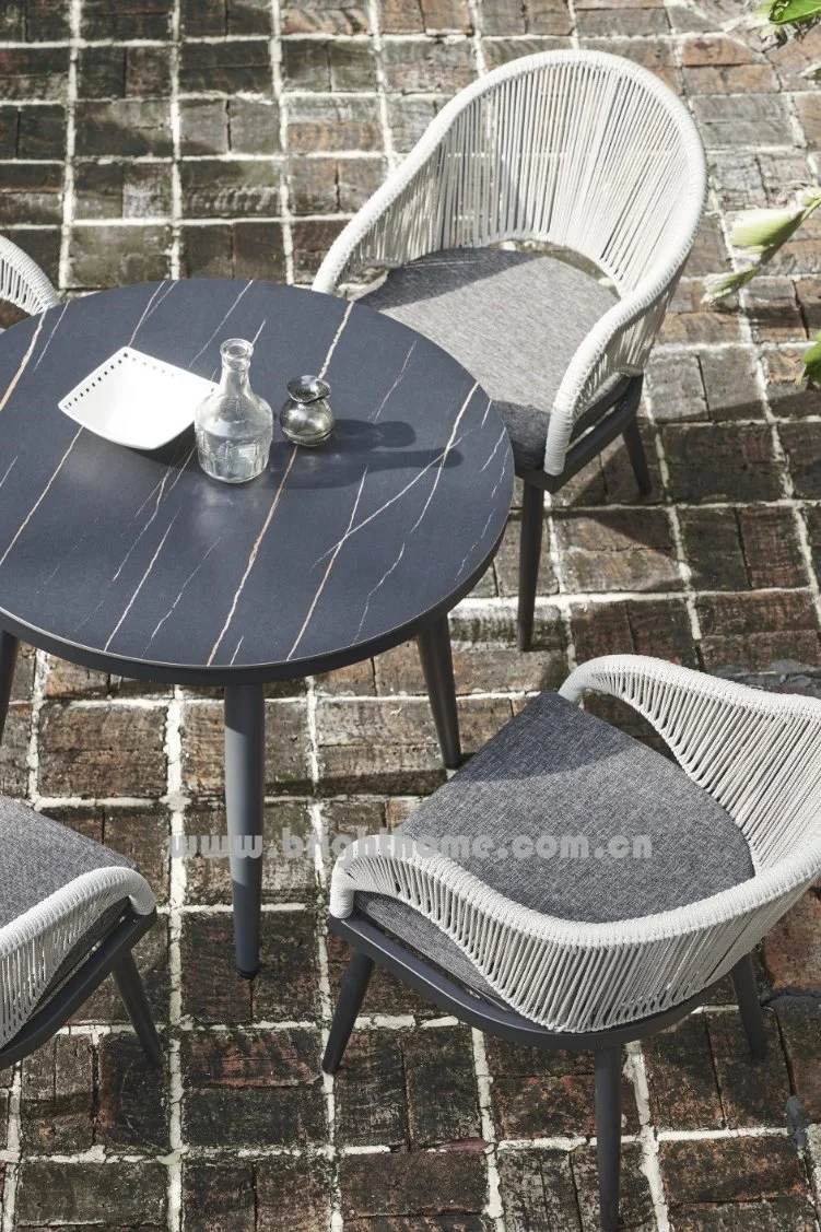 Unique Design Garden Furniture Modern Bistro Table and Chair Patio Woven Rope Outdoor Dining Set