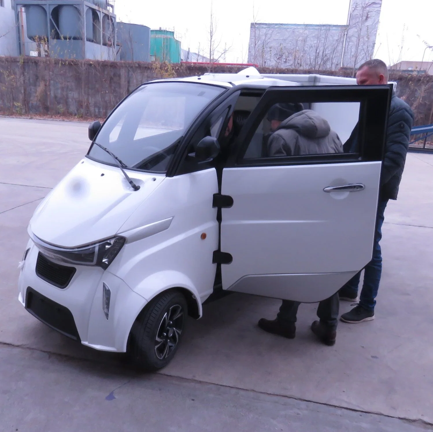 Brand New Electric Cargo Car for Supermarket Delivery in Us