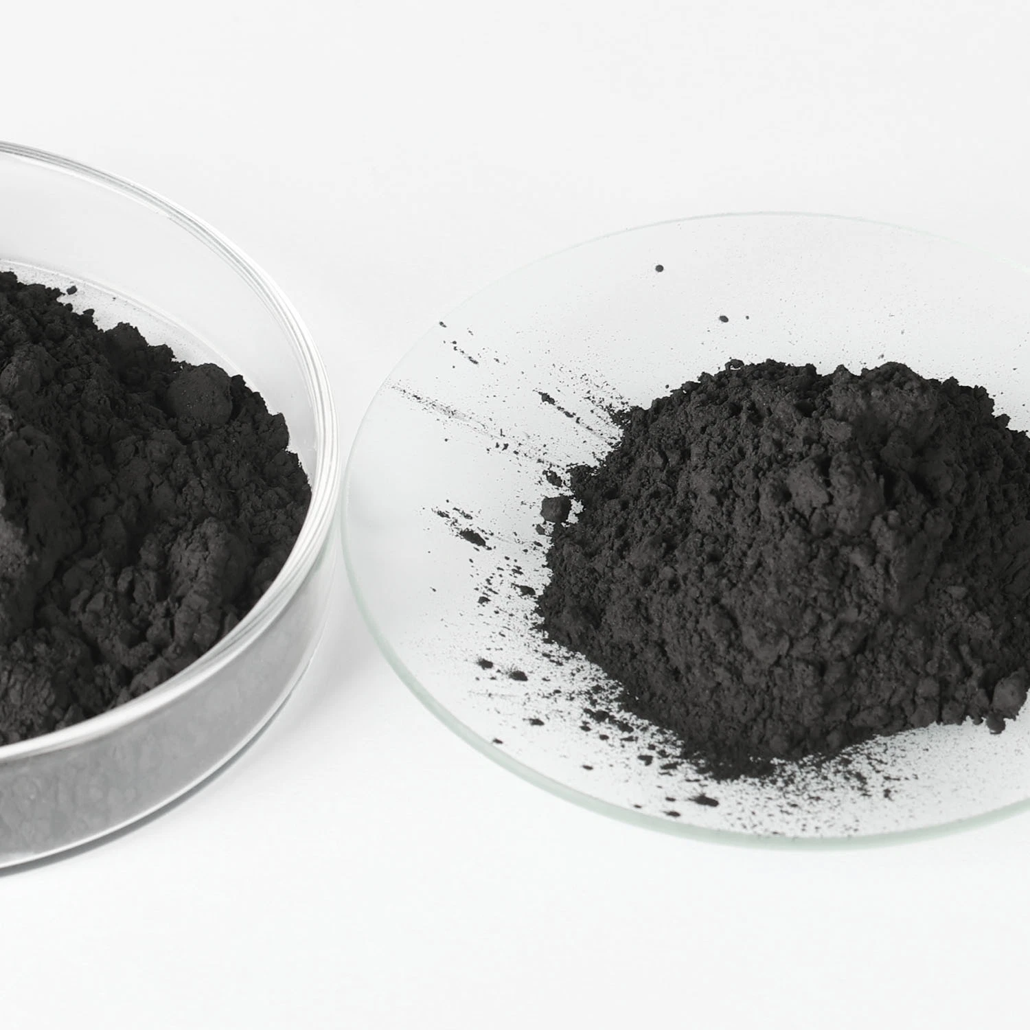 Phosphorylation Method Prepared Wood Powder Activated Carbon Applied in The Area of Sugar Decolorization