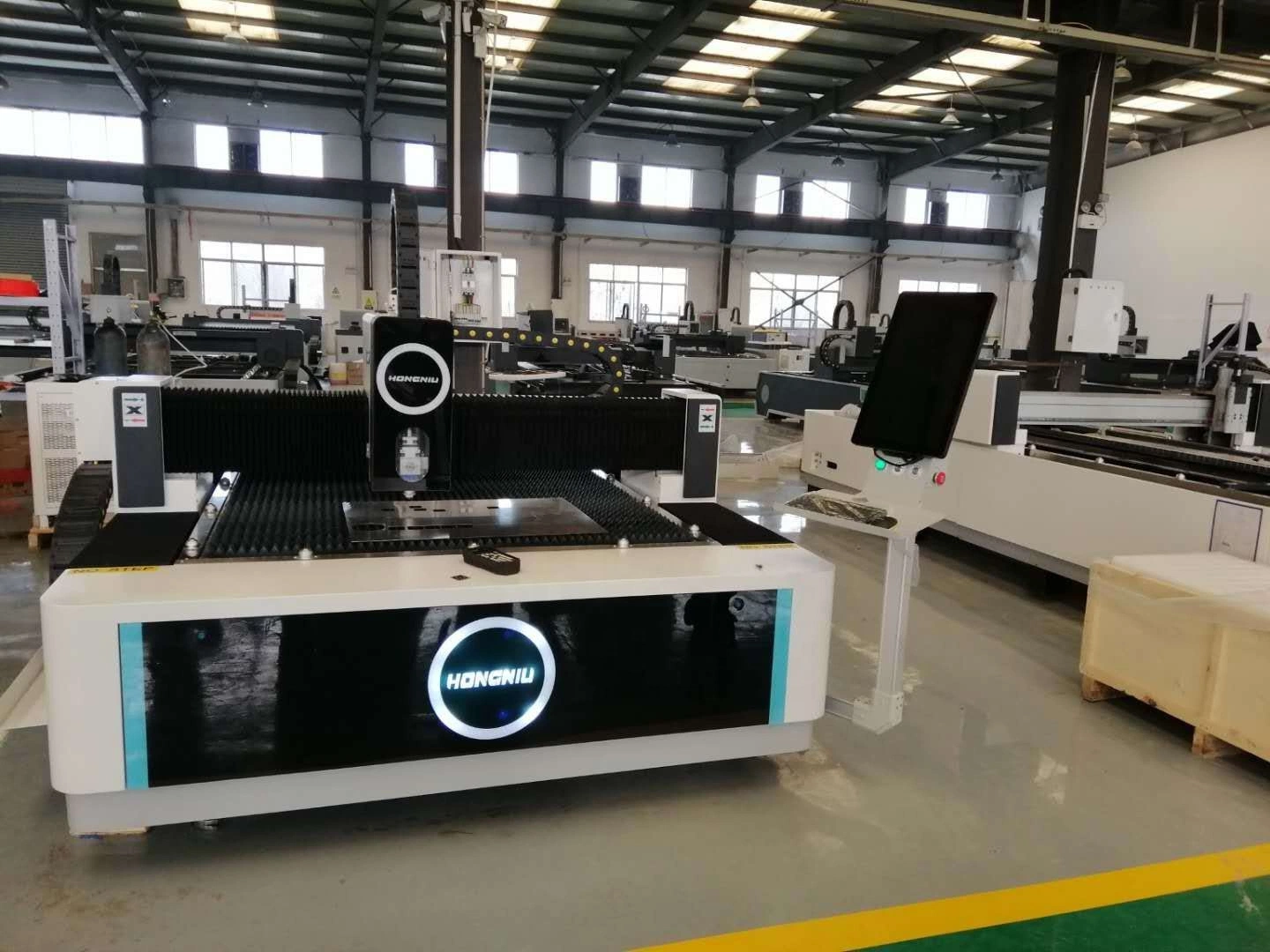 CNC máquina de corte láser de fibra de alta definición