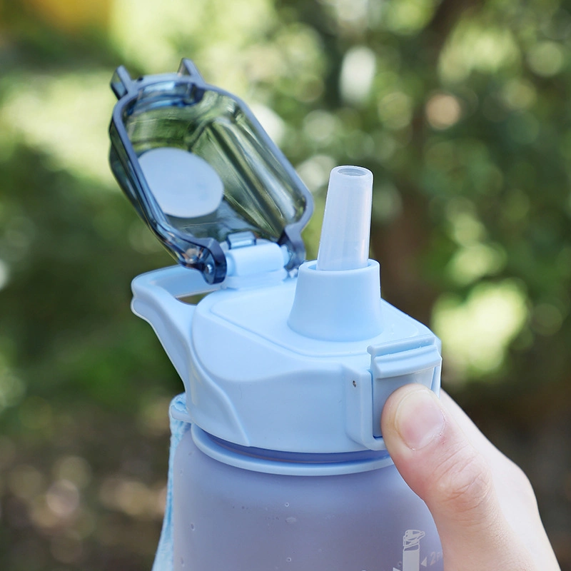 Ejercicio de los deportes al aire libre de plástico de la botella de agua de gran capacidad portátil