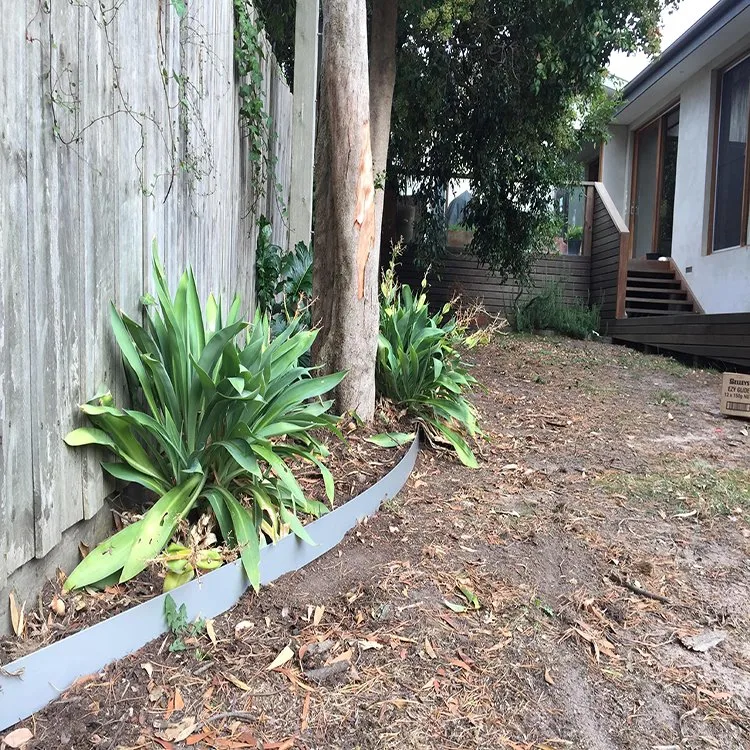 Simple Garden Edging/Metal Flower&Grass Border