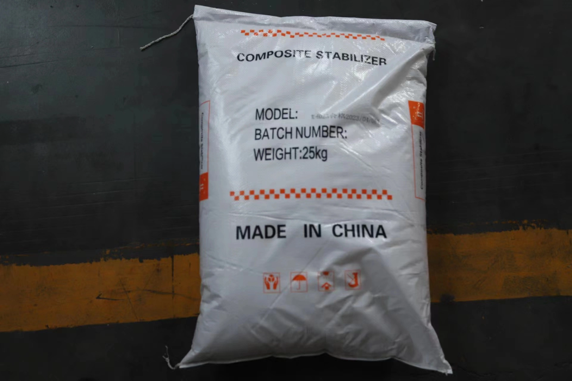 High quality/High cost performance  Sulphate Tribasic Leadl Stabilizer Lead Salt One Pack Stabilizer