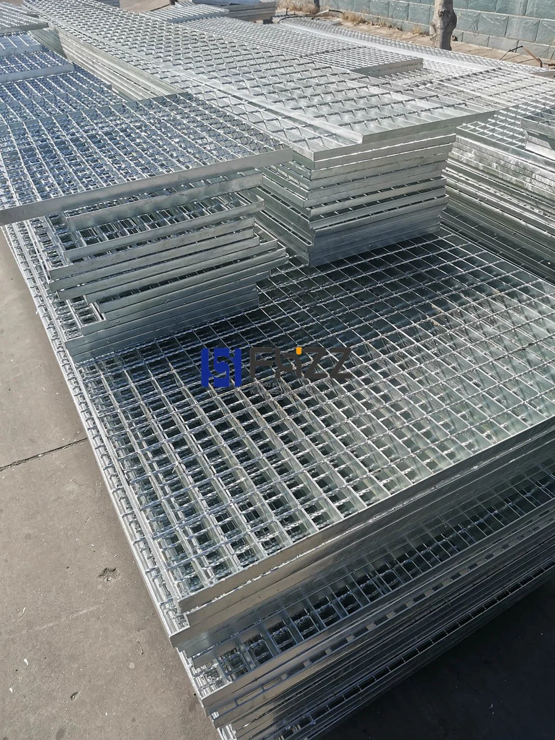 Pressure Resistance Welded Galvanized Open Bar Steel Gratings for Drain Grating Cover