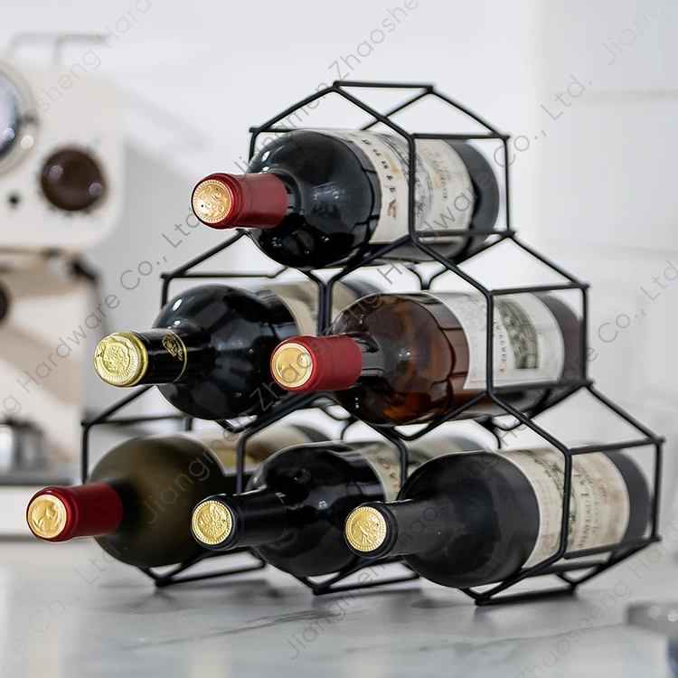 Porte-bouteilles de vin en métal pour le rangement et l'affichage de bouteilles de vin sur une table ou un comptoir.