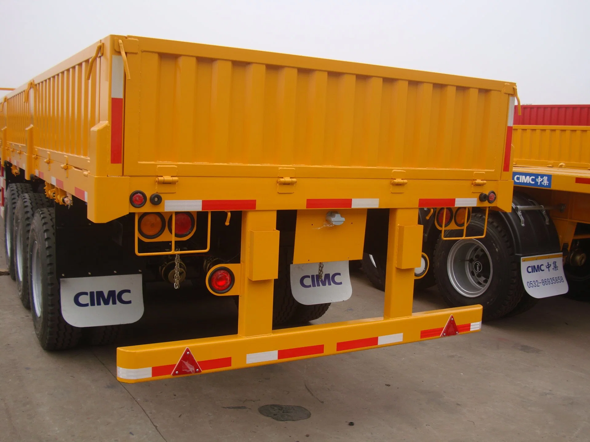 Low Price Cargo Side Wall Truck and Trailer for Multipurpose 3 Axles 60ton Steel Pipe Transport Flatbed Cargo Semi Trailer