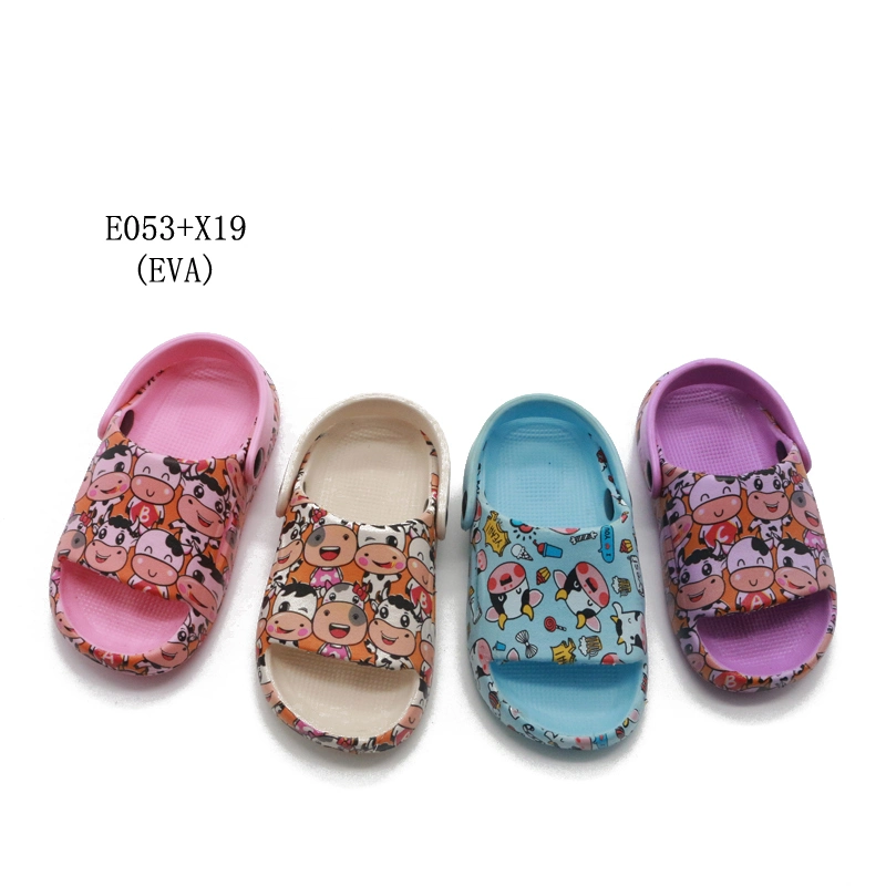 Customized EVA Plastic Kids Shoes Cartoon Printed Outdoor Anti-Slip Sandal Childrens Beach Slippers