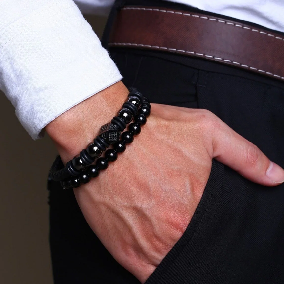 21.5 cm pulsera de cuero Accesorios H Rosa Negra los hombres de oro Pulsera Brazalete Pulsera mayorista de accesorios