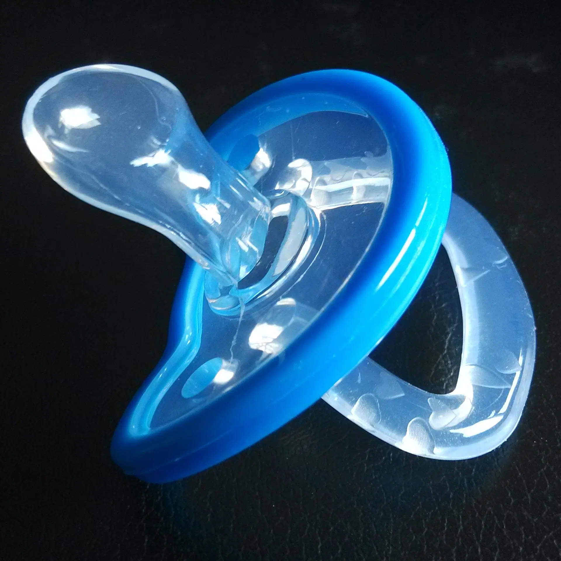 China Factory of LSR Liquid Silicone Rubber for Manufacturing Baby Pacifiers Baby Feeding Nipple Baby Feeding Bottle Baby Soother