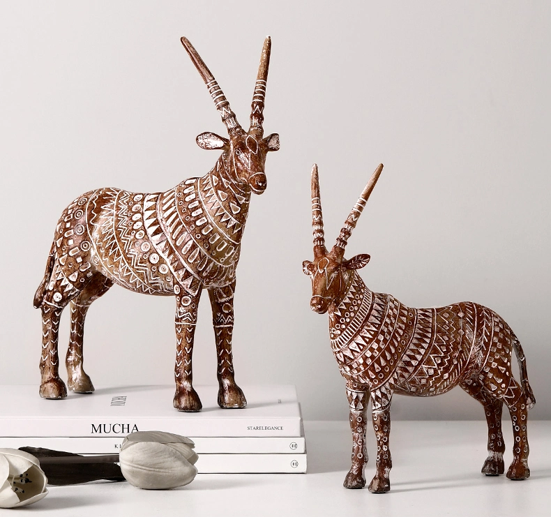 Modern Concise Style African Savannah Antelope Statue TV Decoration