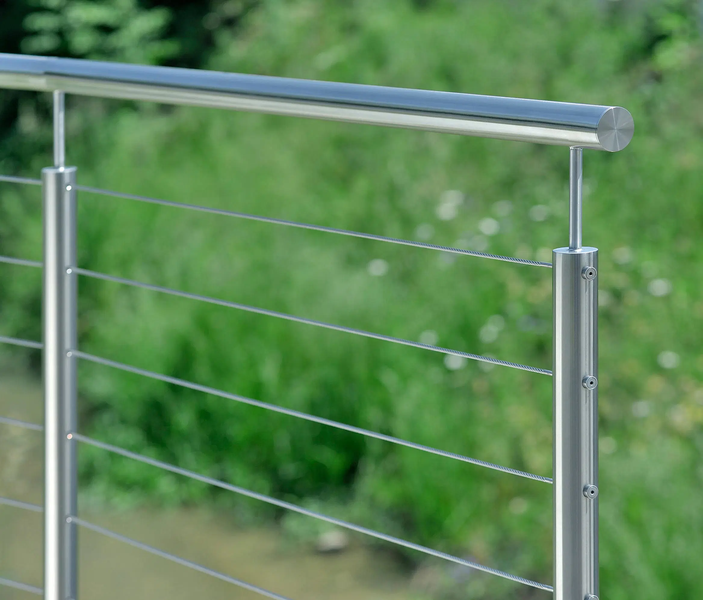 China Supplier Stainless Steel Cable Balustrade for Terrace with Top/Face Mount