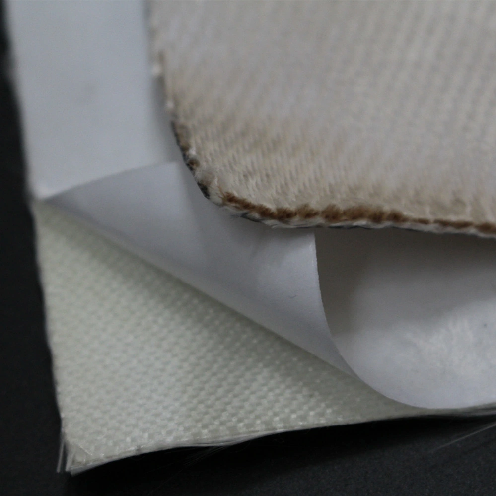Matériaux résistants à haute température de tissu de silice et les textiles avec adhésif