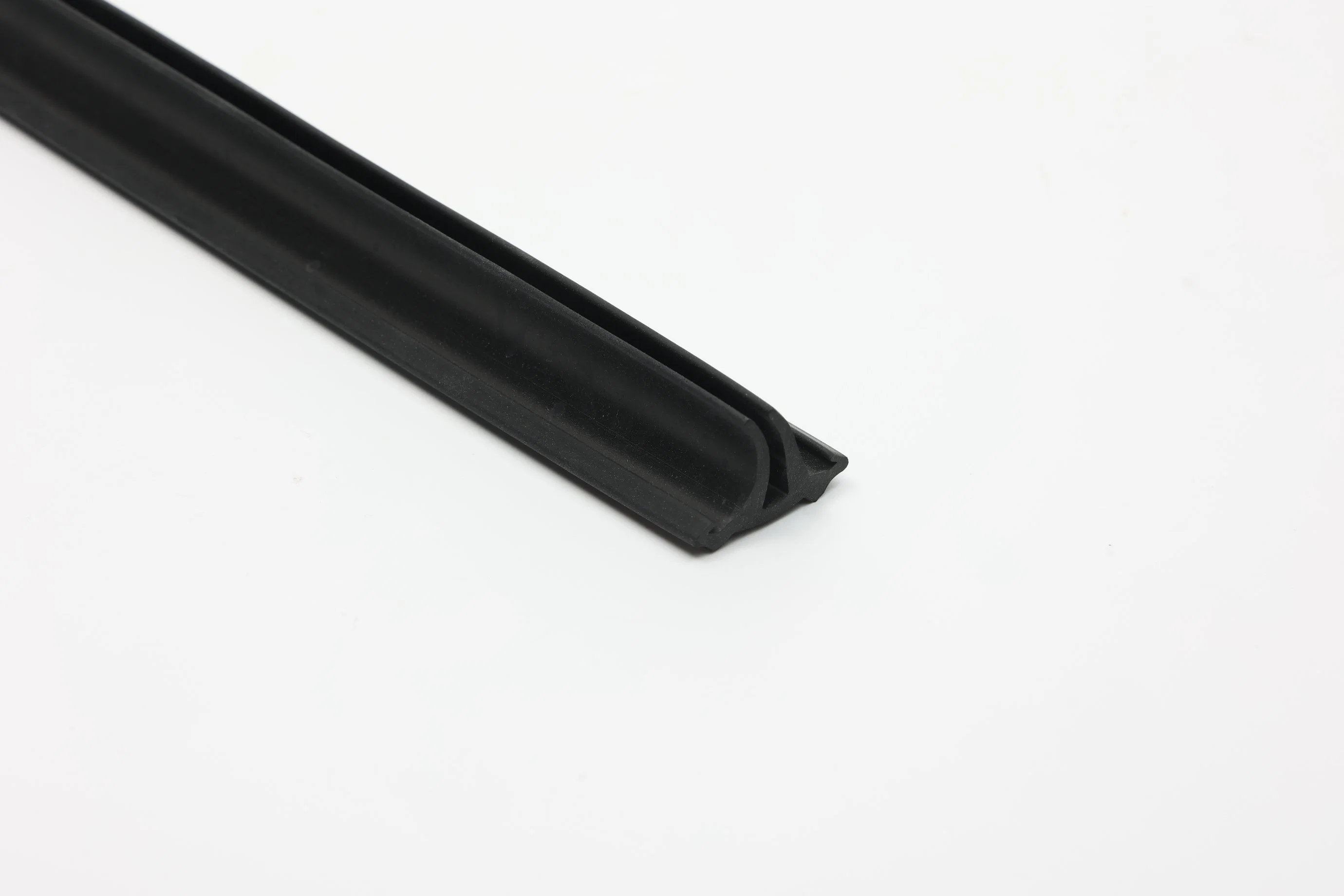 Extrusion Profile, Heat-Resistant, Waterproof, Sealing Strip, Triangular, Made of EPDM