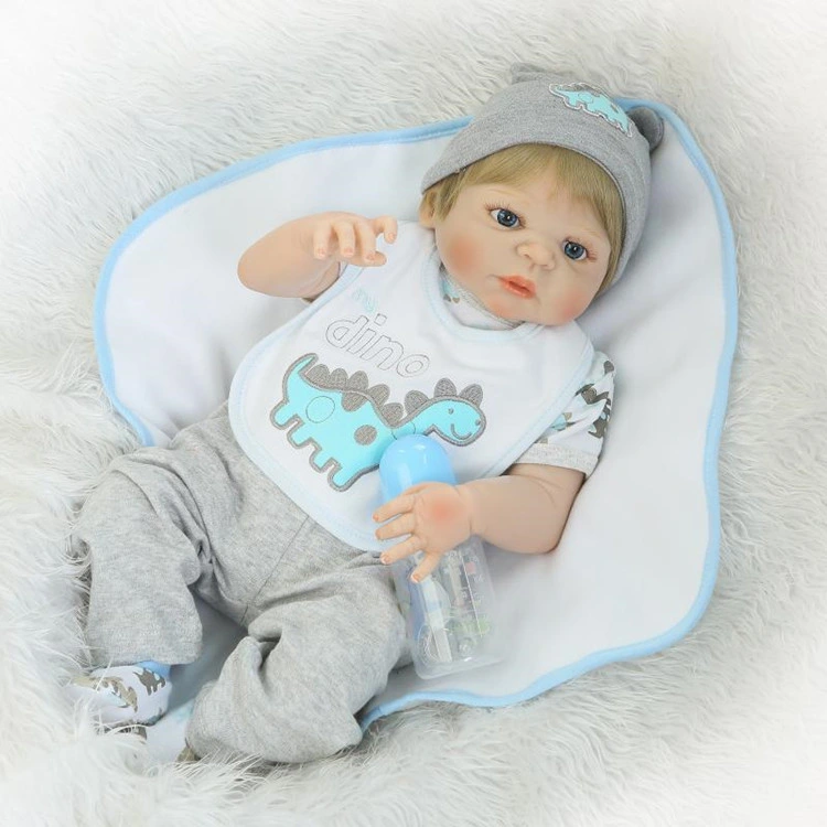 55cm Hand Made Bebe Doll Boneca Reborn Toddler Baby Girl Doll Soft Silicone Cloth Body Lifelike Bebe Doll Reborn