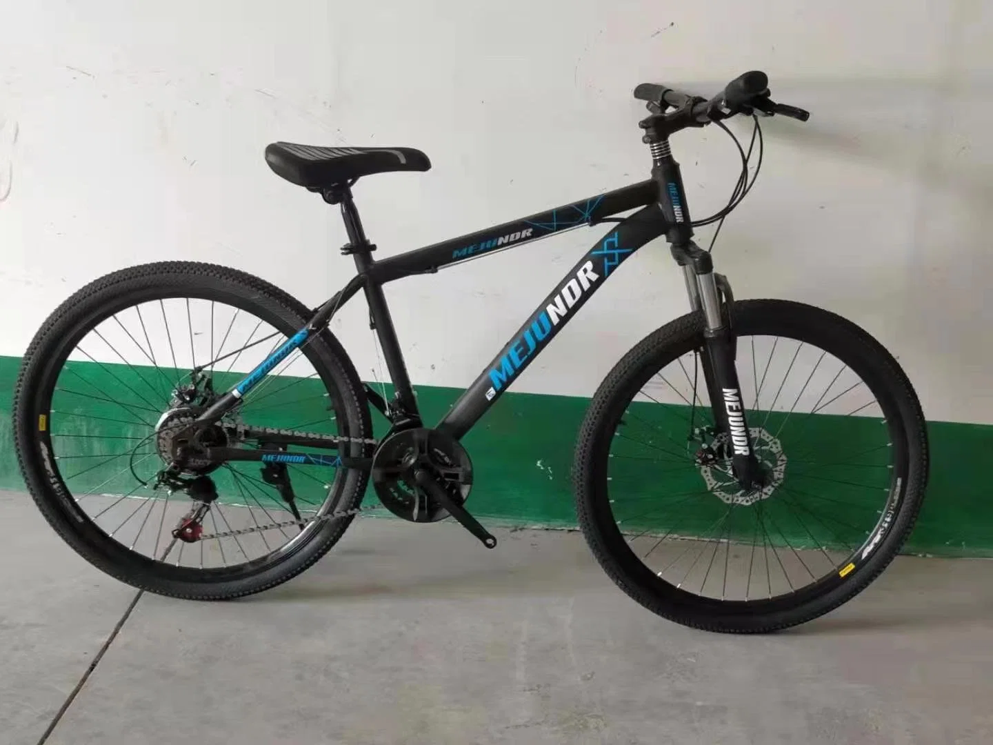 Manufacturer Wholeselling New High Carbon Steel Mountain Bicycle 21 Speed