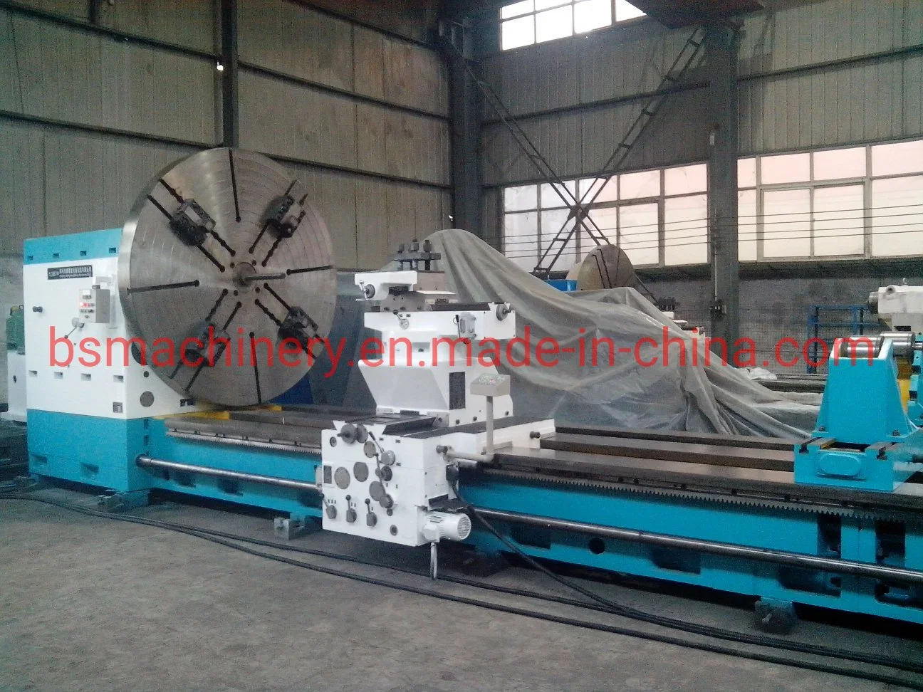 32tons Load Capacity Heavy Duty Horizontal Lathe Machine