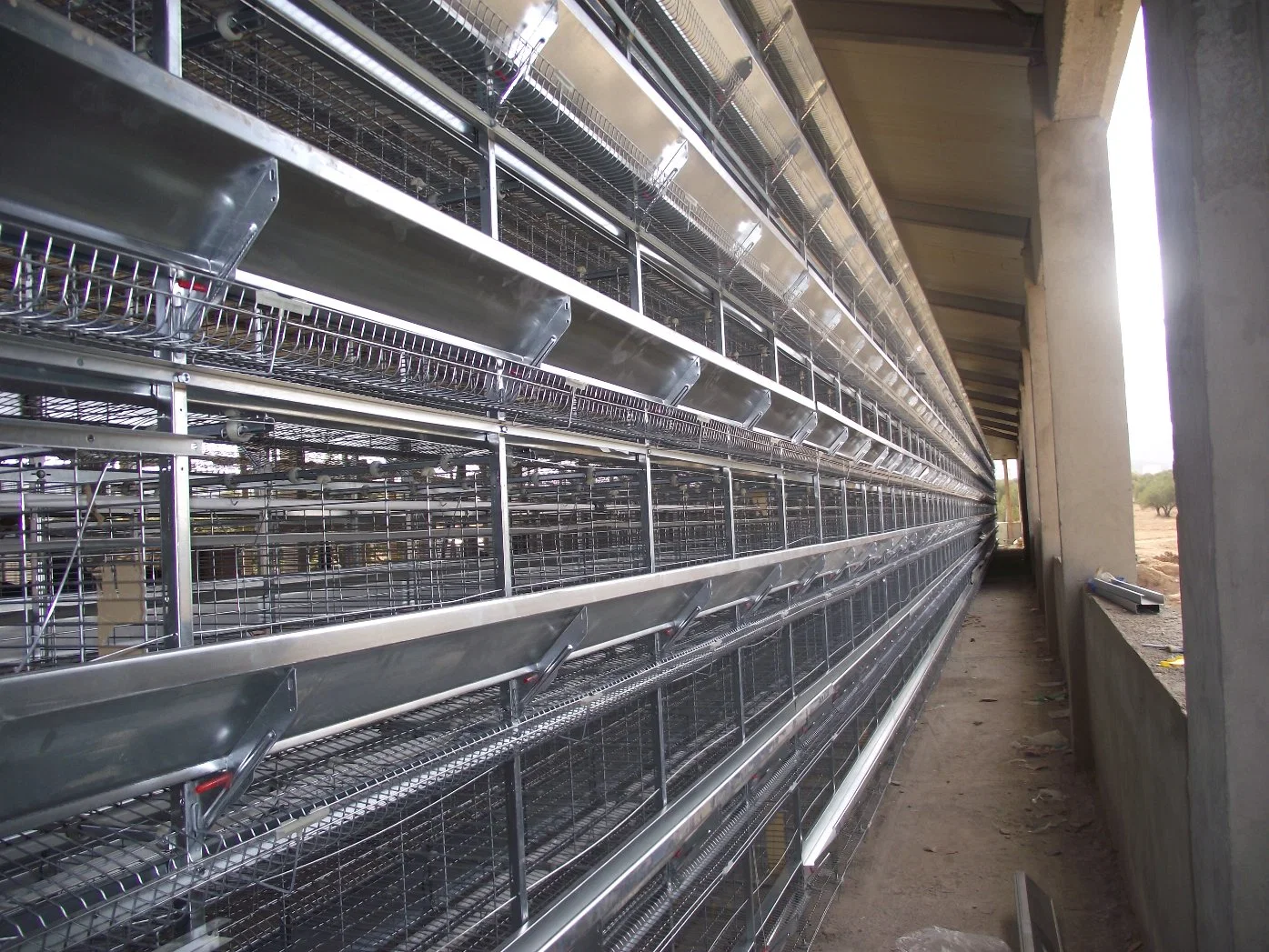 Anuncio Prefabricados de acero estructura Broiler Chicken House con equipo automático