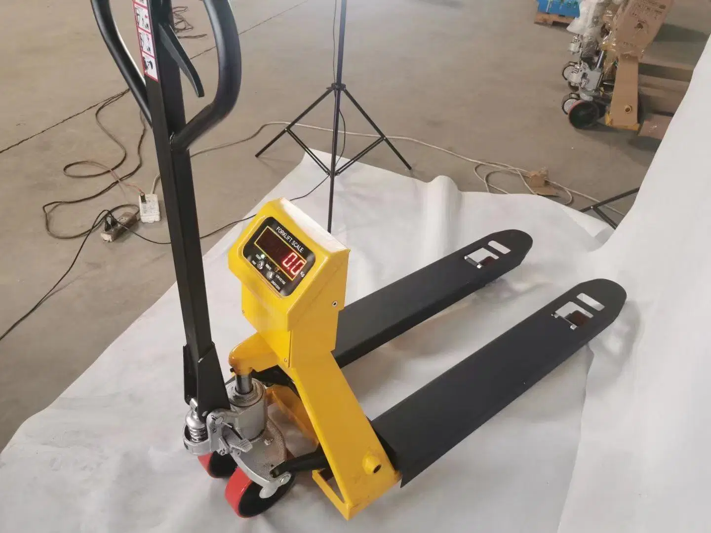 Chinese Popular Pallet Truck Crane Scale