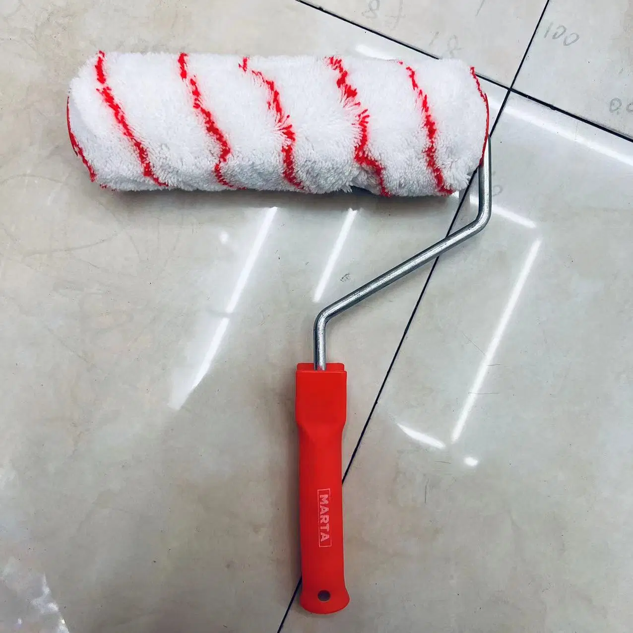 Easy to Use Russian Paint Roller Brush for DIY Projects