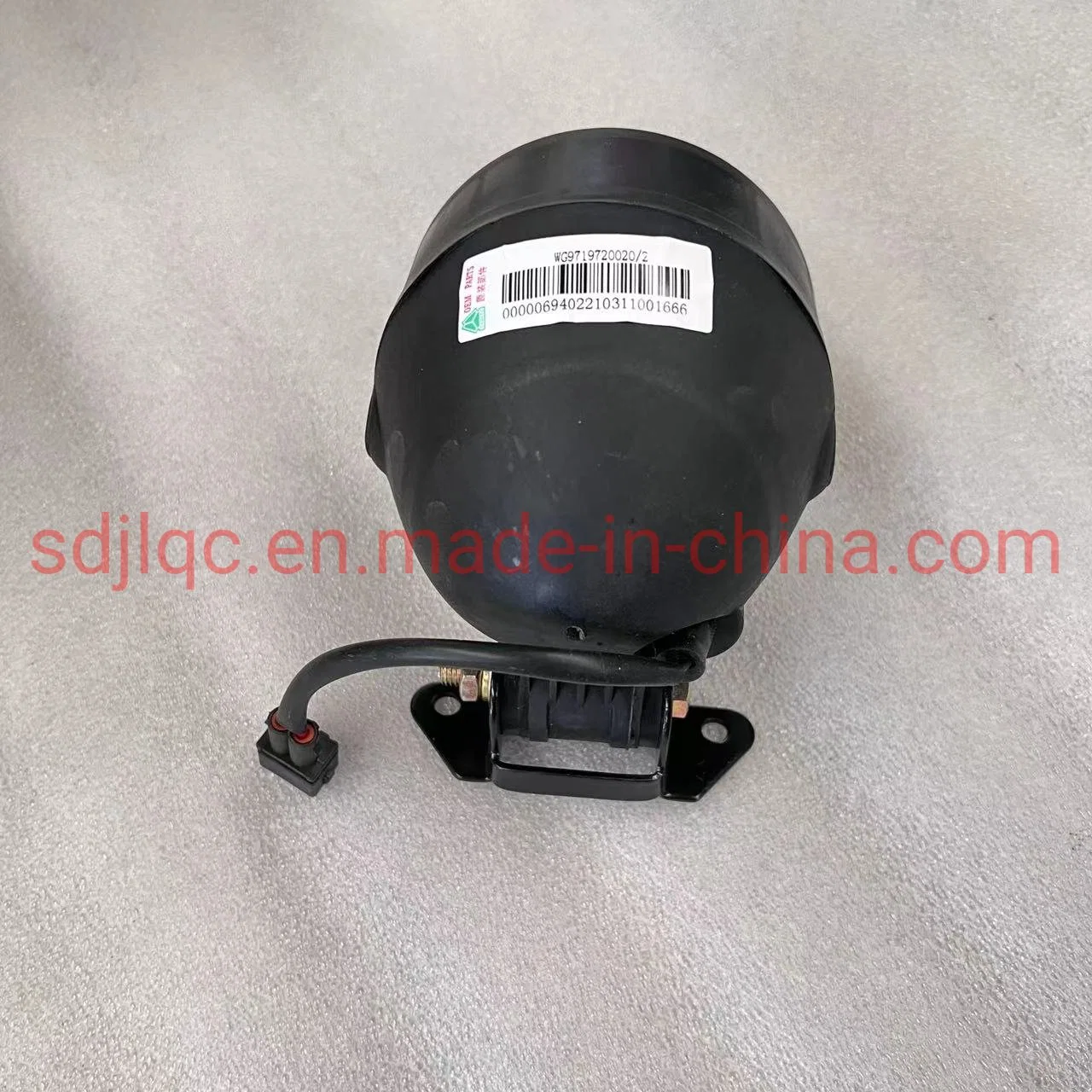 China Heavy Truck Sitrak C7h/T7h/T5g Cabin Accessories 712W25103-6001 Work Light for Sales