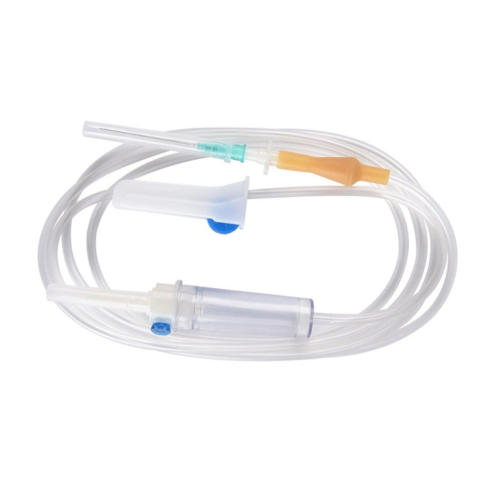 Conjunto de gotejamento para infusão de IV descartável para fins médicos com tubos de PVC