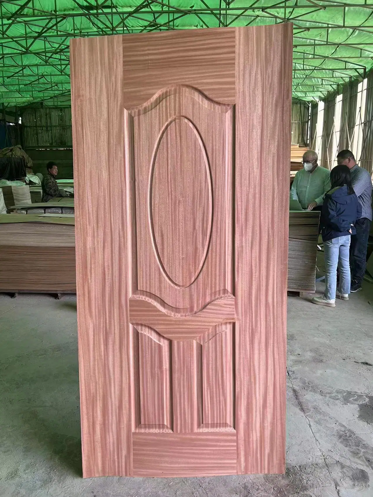 Red Oak Veneer Faced HDF Door Skin Used for Wooden Doors