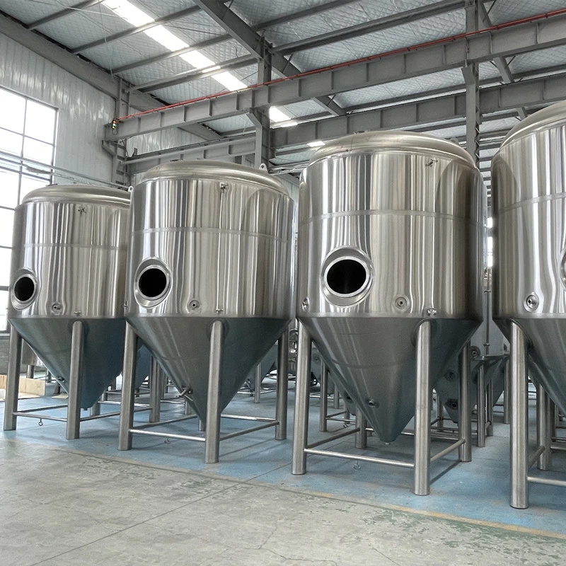 Cerveja de 2000 litros Brewing Line Equipamento Comercial Cervejaria Unitank Beer Fermentadores com Projeto chave giratória da camisa de arrefecimento