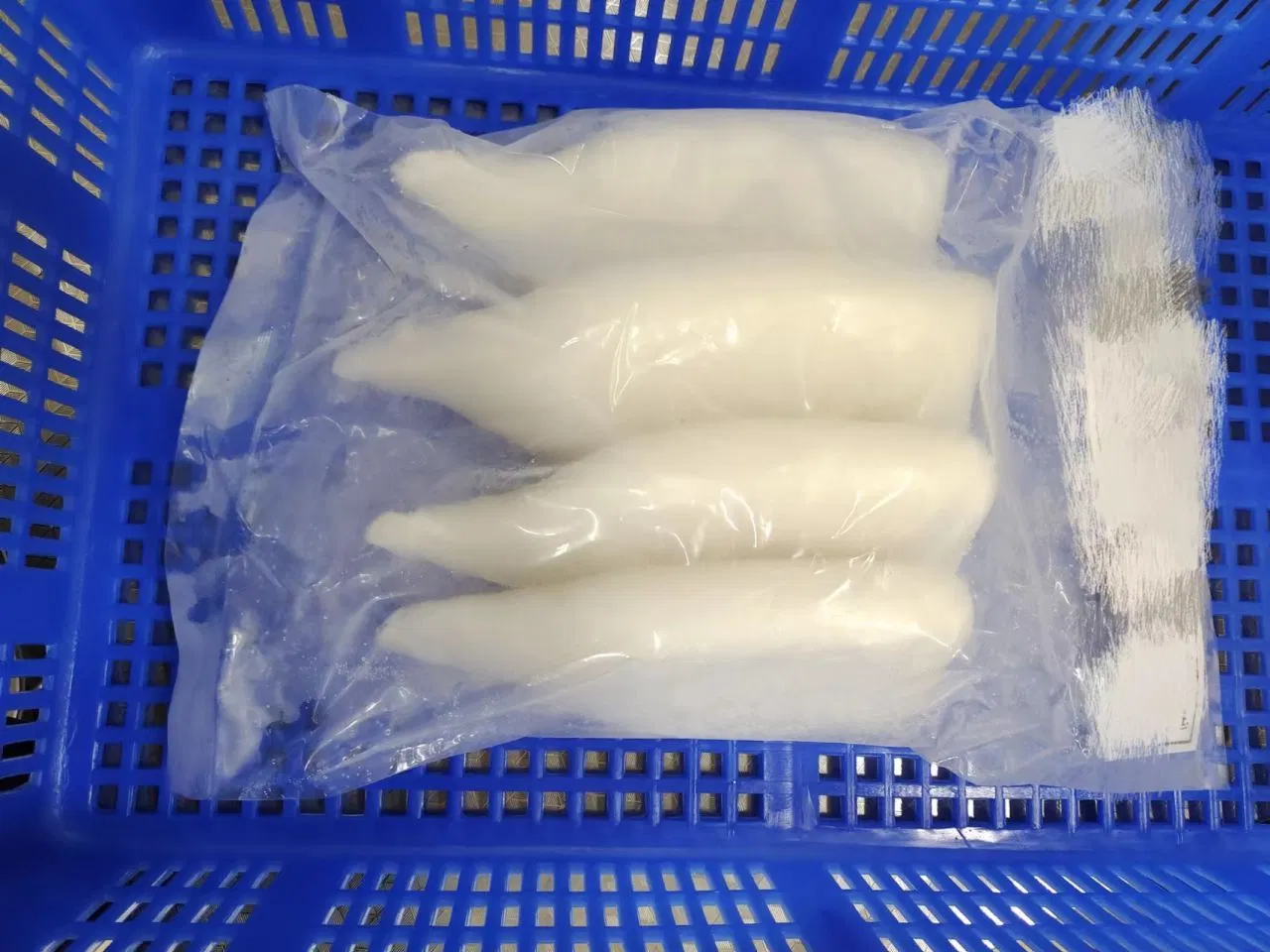 Frozen Seafood IQF Skinless Squid Calamari Tube with Good Price