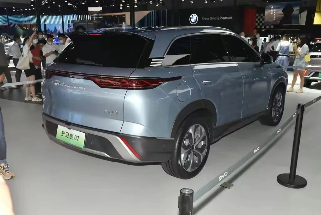 2023 novo automóvel BYD Frigate 07 DM-I Plug-in Hybrid SUV Veículo elétrico SUV de alta velocidade para automóveis de longa distância Bateria de longa duração novo veículo barato de energia