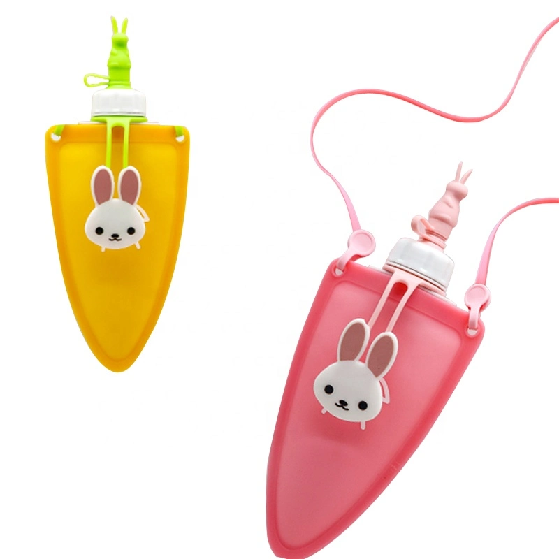 Children Portable Cute Sport Drink Water Bottle Silicone Water Kettle Cute Carrot Style Food Grade Silicone Can Be Customized