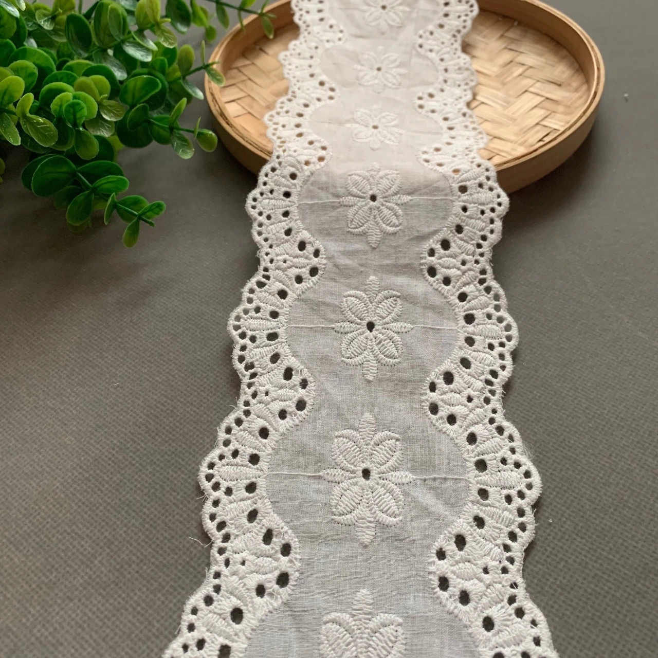 9.5cm Tianteng Lace Lace Hollow Women's Clothing Accessories Punch Hollow Embroidery Jewelry Bilateral Barcode