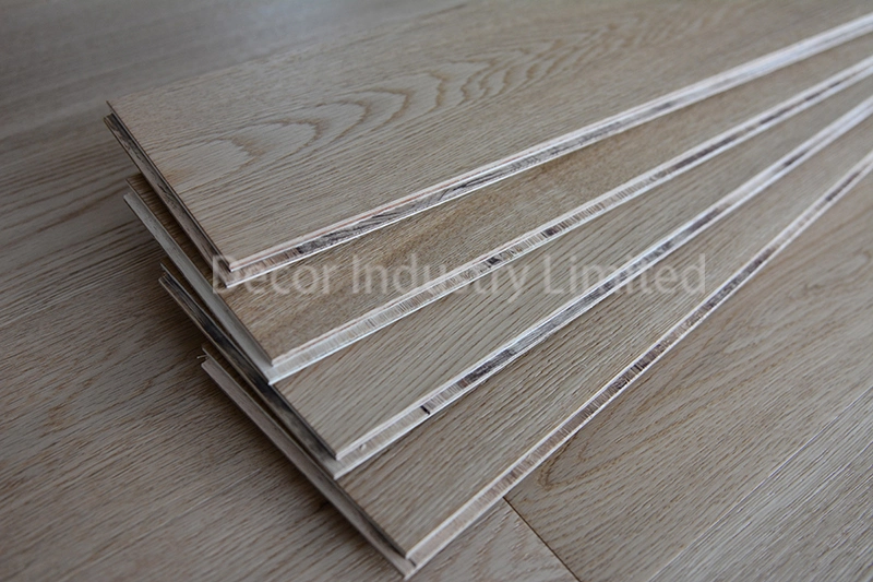 Easy Cleaning Brushed Surface Russian Oak Parquet Engineered Flooring