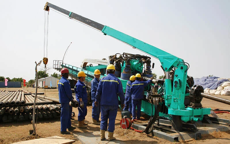 2-4km/H Hanfa Standard Export Packing Crawler Rotary Horizontal Directional Drilling Rig with RoHS