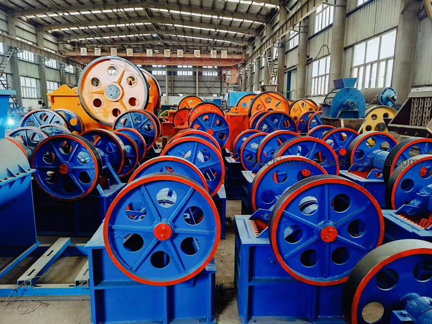 PE 200*300 Adjustable Model Jaw Crusher with Diesel Engine or Electric Motor