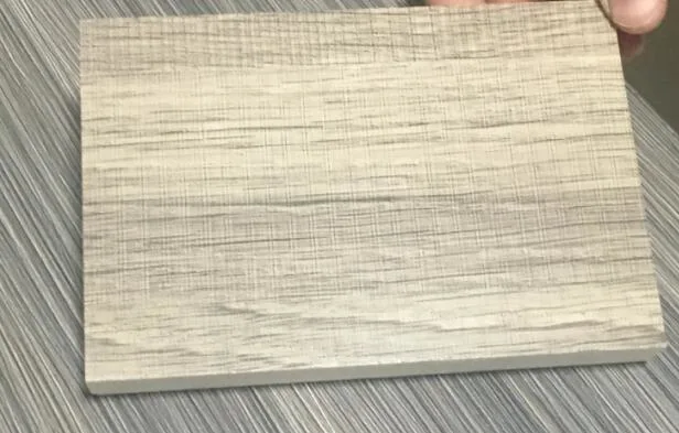 Yingchuang grano de madera de alta calidad hoja de plástico blanco de plástico de PVC de materiales de junta de 1220x2440mm