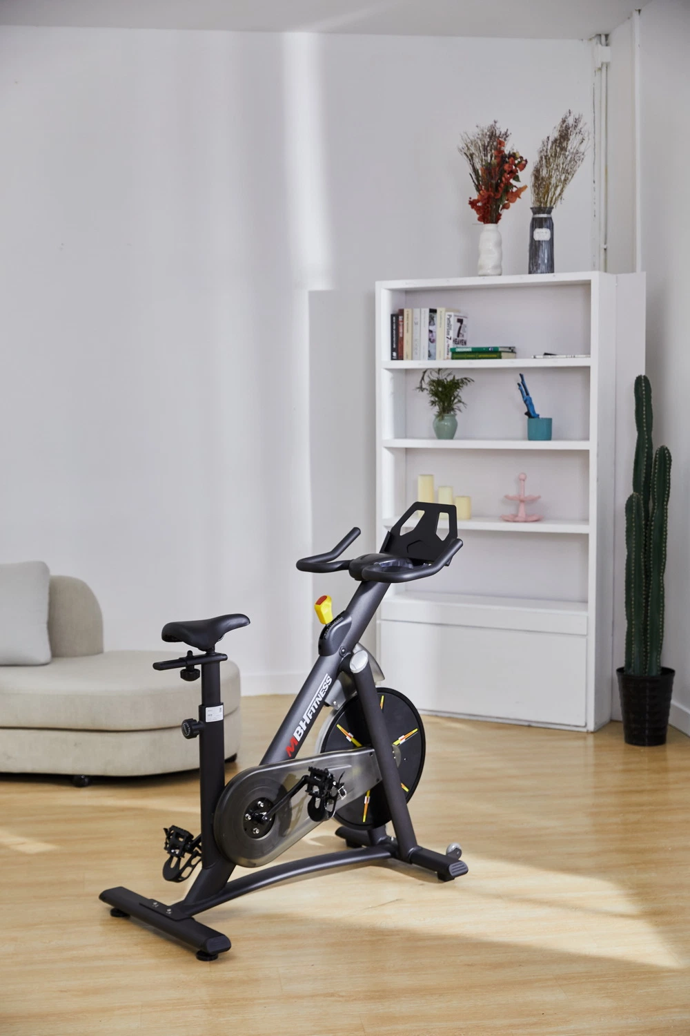 Indoor Folding Bike Commercial Fitness Equipment Bicycle Home Exercise Spinning Bike