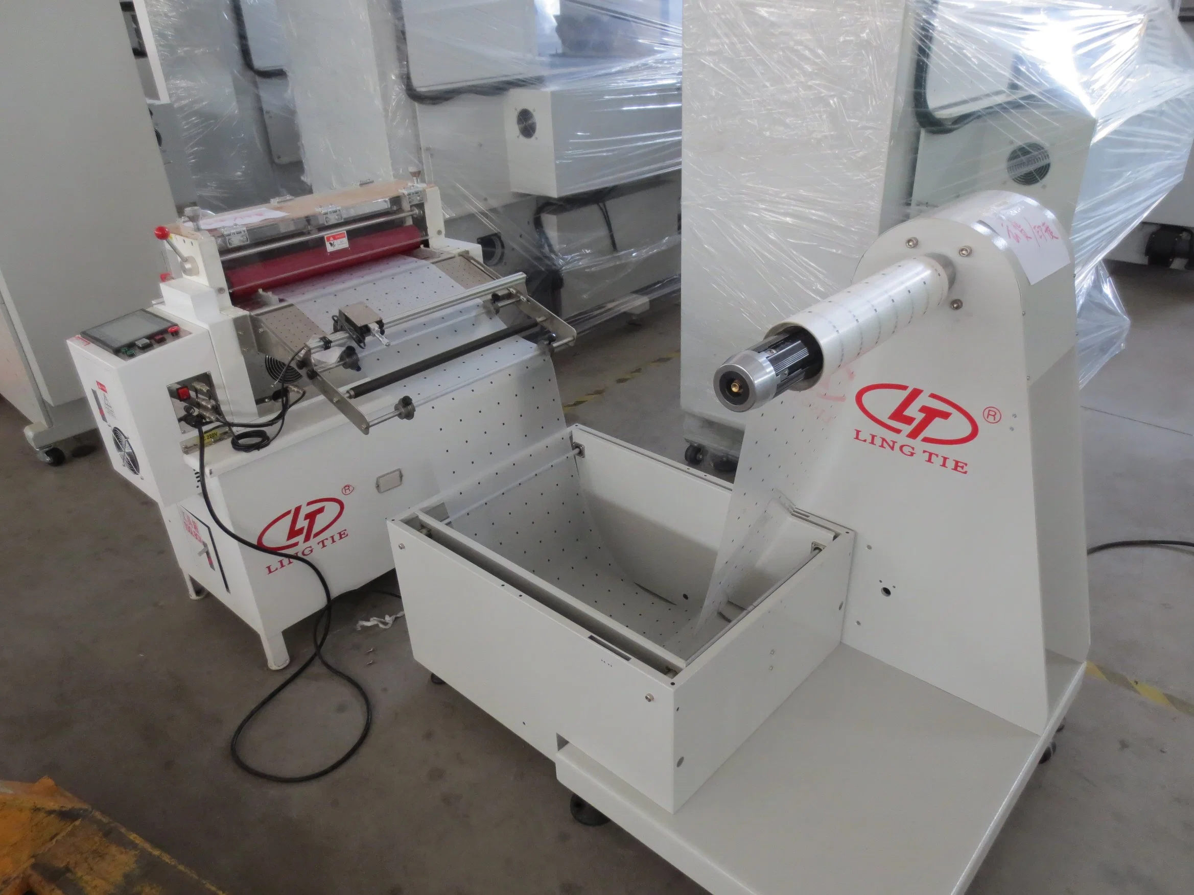 SMC Cutting Machine / SMC Cutter / Roll to Sheet Cutter