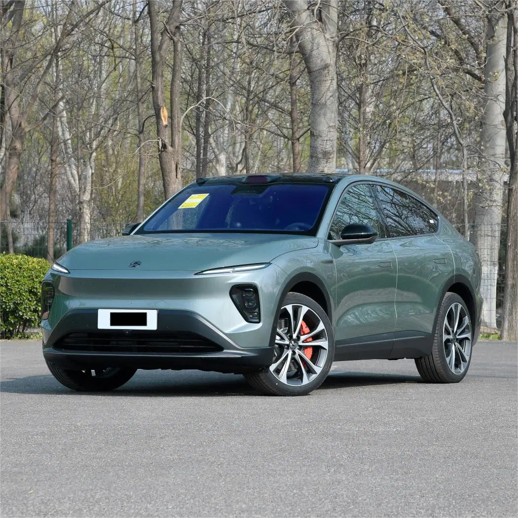 Nio Ec7 Good Equipment with Air Conditioner 5 Doors 5 Seats Long Range SUV Electric Car