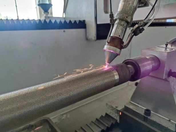 Fábrica tratamento térmico robótico por laser maquinaria para carvão cobertura por laser Equipamento