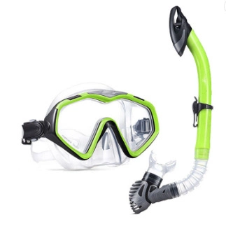 Hot Selling Easy Breathing Snorkel Set Tempered Glass Diving Mask