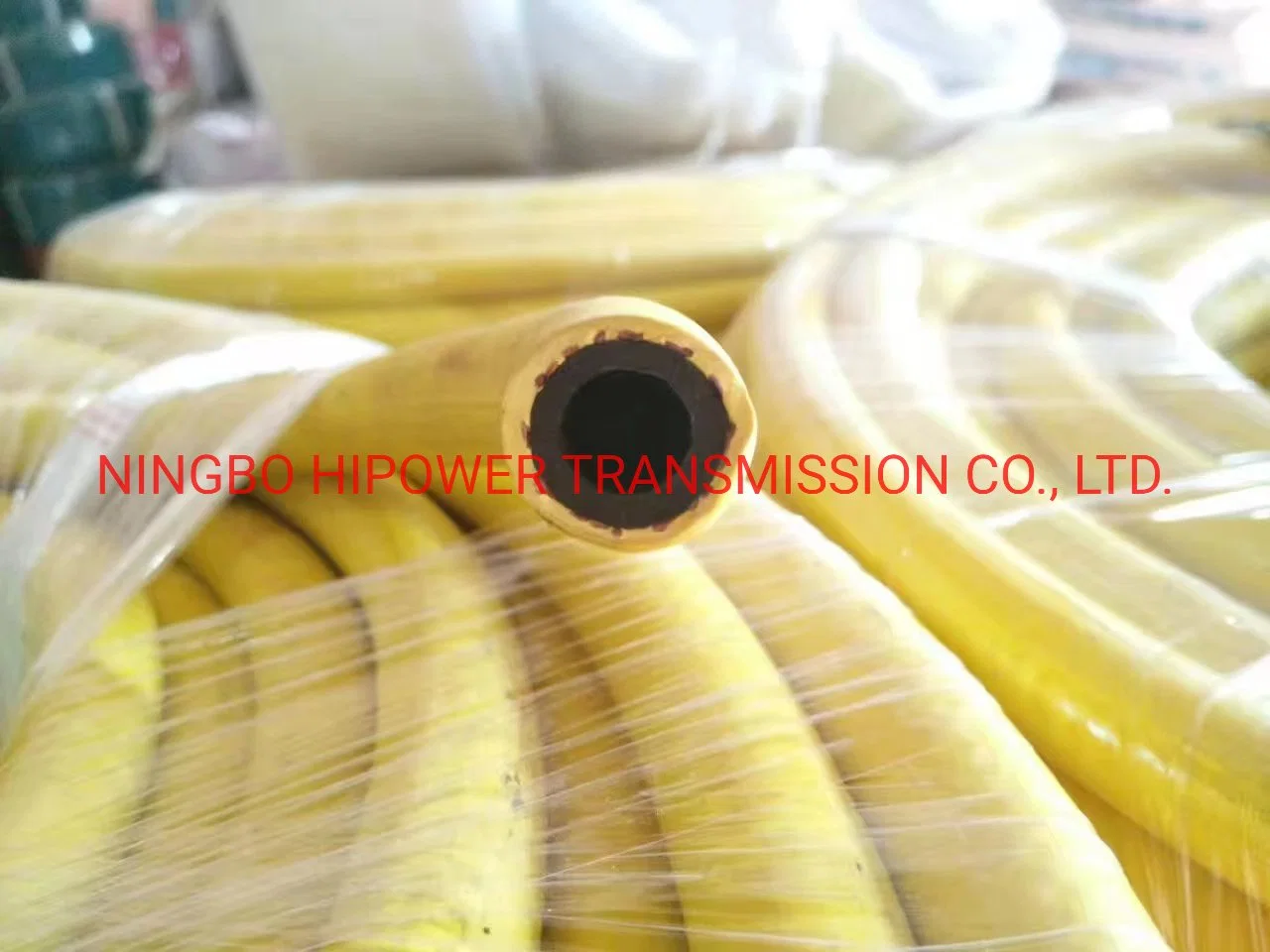 High Flexible Smooth Cloth Textile Braided 20bar 300psi Air Water Fuel Oil Sandblasting Suction Discharge Steel Wire Braided Hydraulic PVC Yellow Rubber Hose