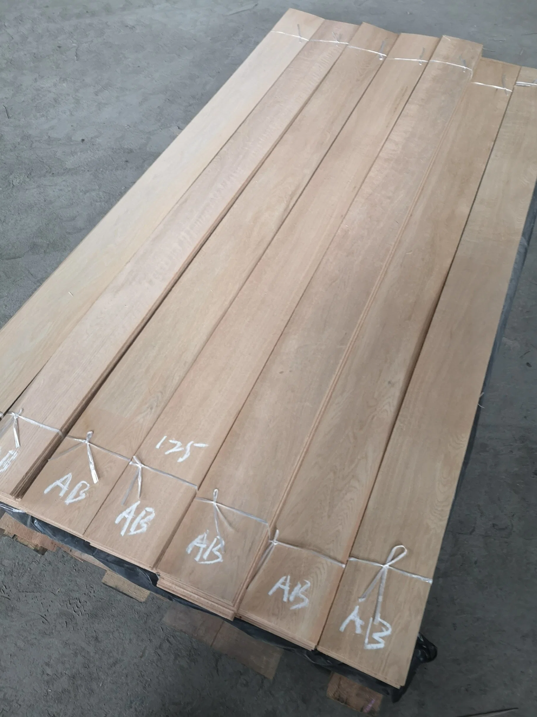 4.0mm Oakwood Lamella Veneer