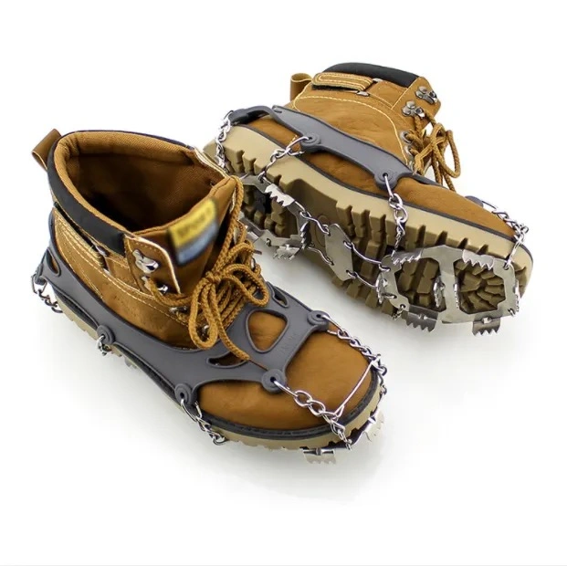 Hot Sell 8 Teeth Outdoor Shoes Crampons Ice Spikes Climbing Ice Grippers Snow Grips Claws for EU Market