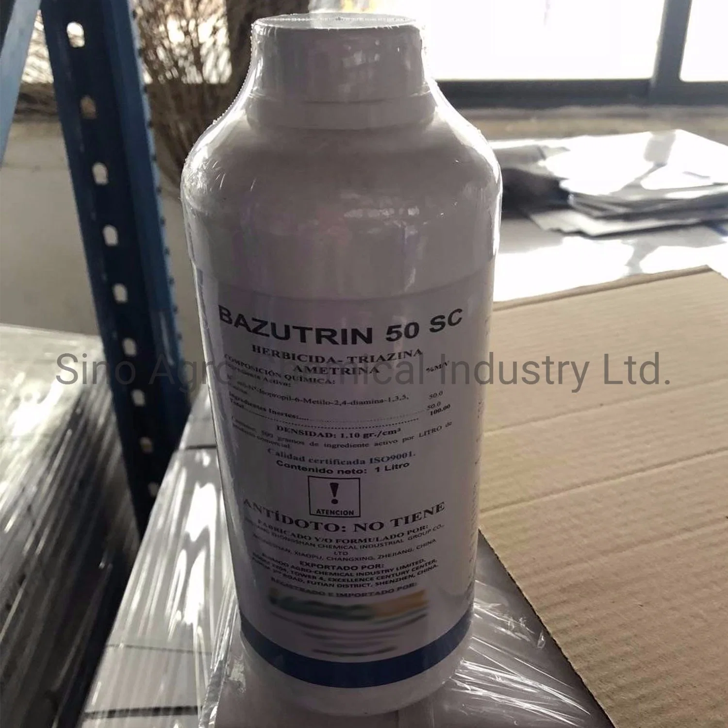 Ametryn 500g/L Sc of Herbicide Pesticide with Competitive Price Agrochemicals