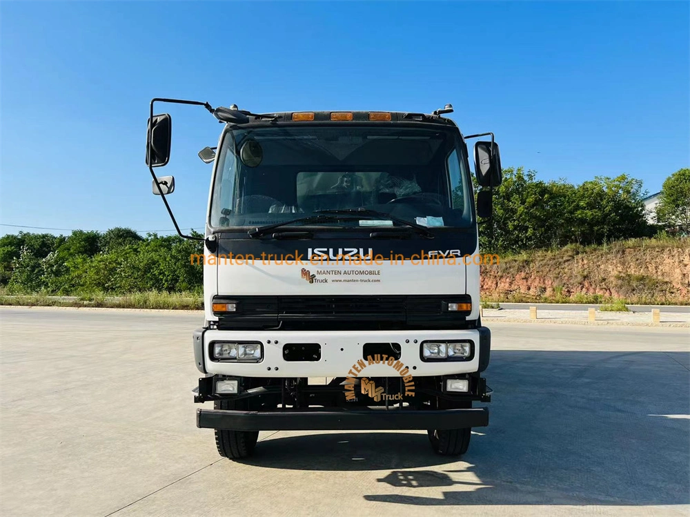 Isuzu الدفع الرباعي 4*4 سيارات شاحنة فان على الطرق الوعرة من طراز M-Litary لمدة يحمل جنودا