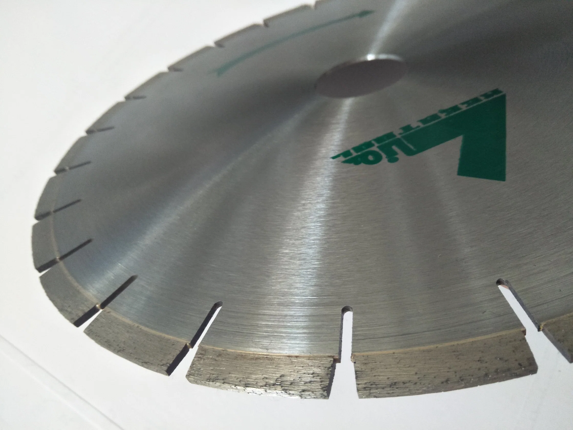 Granite Cutting Sintered Segmented Diamond Saw Blade