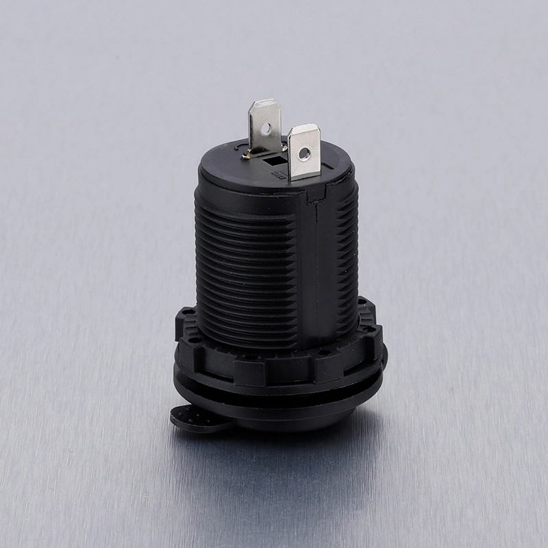 Electrical Waterproof Female Holder Power Plug DC12V Cigar Car Cigarette Socket Lighter Charger with Cover